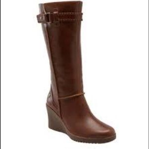 UGG Maxene Shearling Lined Leather Wedge Boots 7